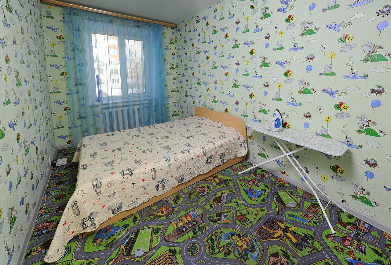 Omsk Sutki Apartments At Pushkina 99 Floor 3 Buitenkant foto